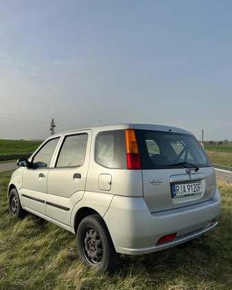 Subaru Justy cena 12900 przebieg: 156000, rok produkcji 2004 z Jarosław małe 301